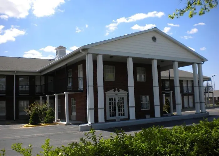 Capital O First Heritage Il I 57 Hotel Rantoul