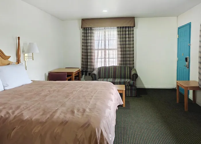 Capital O First Heritage Il I 57 Hotel 2*
