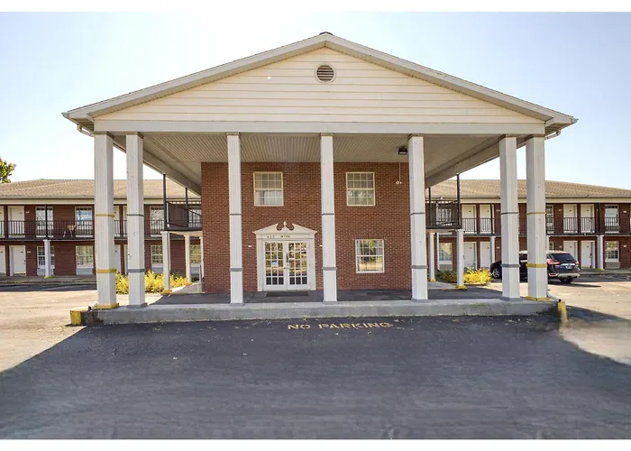 Capital O First Heritage Il I 57