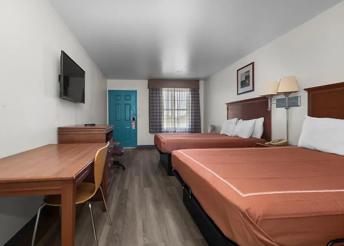 Capital O First Heritage Il I 57 Hotel