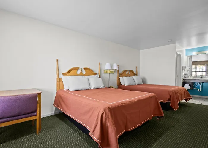 Capital O First Heritage Il I 57 Hotel 2*