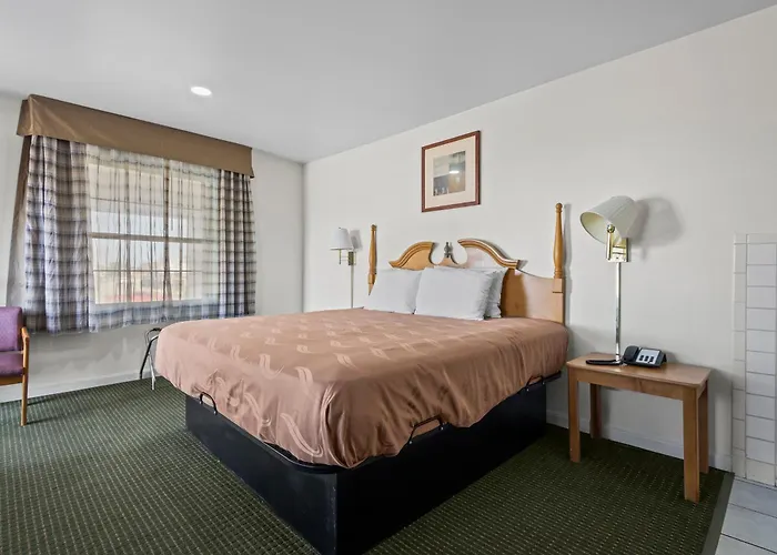 Capital O First Heritage Il I 57 Hotel Rantoul