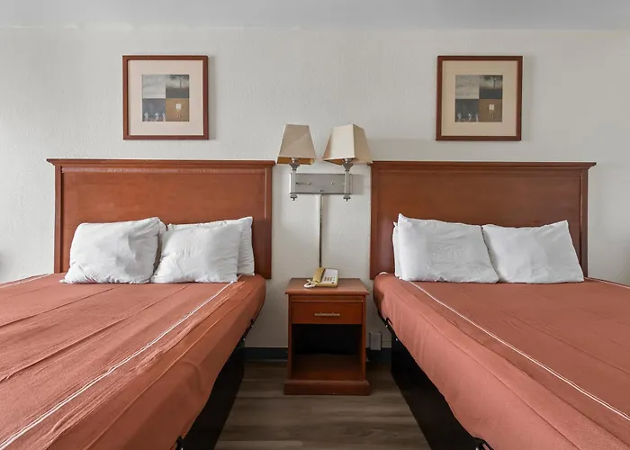 Capital O First Heritage Il I 57 Hotel 2*